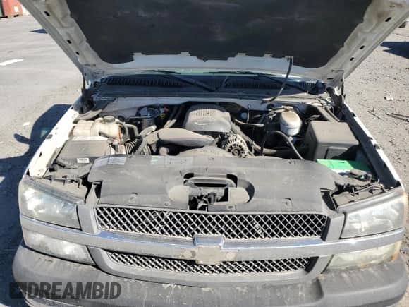 2004 Chevrolet Silverado 1500 LS z VIN 1GCEC14V54Z353344, wystawiony jako Copart lot #72597554 z przebiegiem Nie podano mil oraz Czysty tytuł • Clean title. Historia ofert i sprzedaży dostępna na DreamBid. Obrazek 11.