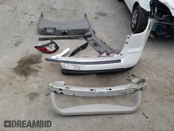 ✅ 2017 Chevrolet Traverse LS • VIN: 1GNKRFKD1HJ102535 • Лот: 53722334. Опубликован ранее на Copart с пробегом 119 201 миль. Бесплатный доступ к архиву аукционных продаж из США и подробный отчёт об истории автомобиля на DreamBid. Изображение 13.