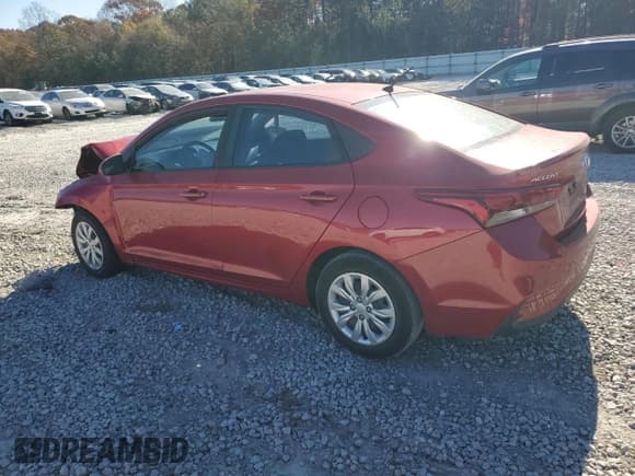 ✅ 2018 Hyundai Accent SE • VIN: 3KPC24A36JE013772 • Лот: 84016104. Опубликован ранее на Copart с пробегом 110 893 миль. Бесплатный доступ к архиву аукционных продаж из США и подробный отчёт об истории автомобиля на DreamBid. Изображение 2.