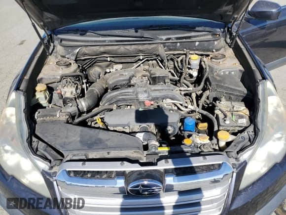 ✅ 2013 Subaru Outback Premium • VIN: 4S4BRBGC8D3219606 • Лот: 61590295. Опубликован ранее на Copart с пробегом 167 472 миль. Бесплатный доступ к архиву аукционных продаж из США и подробный отчёт об истории автомобиля на DreamBid. Изображение 12.