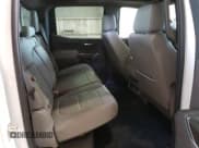 ✅ 2019 Chevrolet Silverado 1500 LT • VIN: 1GCPWCED0KZ141126 • Lot: 67843755. Wystawiony na Copart z przebiegiem 30 755 mil. Bezpłatny archiwum sprzedaży aukcyjnych z USA i szczegółowy raport historii pojazdu na DreamBid. Zdjęcie 6.