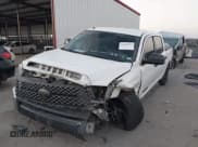 ✅ 2018 Toyota Tundra SR5 • VIN: 5TFEM5F18JX131354 • Лот: 43709672. Опубликован ранее на IAAI с пробегом 88 136 миль. Бесплатный доступ к архиву аукционных продаж из США и подробный отчёт об истории автомобиля на DreamBid. Изображение 2.