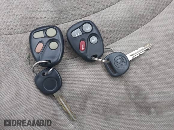 2004 Saturn ION ION 2 z VIN 1G8AJ52F44Z137549, wystawiony jako IAAI lot #43289929 z przebiegiem 213 259 mil mil oraz . Historia ofert i sprzedaży dostępna na DreamBid. Obrazek 11.