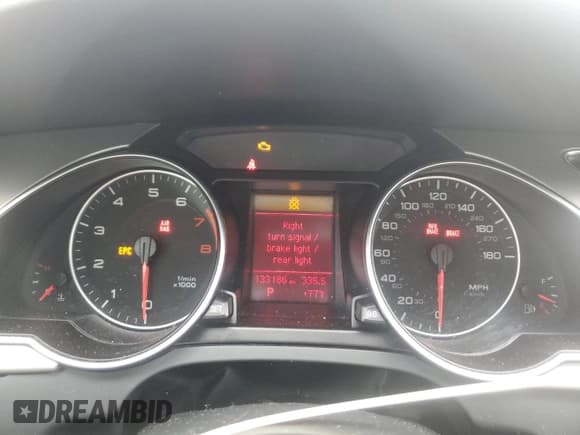 ✅ 2012 Audi A5 Premium • VIN: WAUCFAFR6CA043650 • Lot: 67868185. Listed on Copart with 133,186 mi. Free auction sales archive from the USA and detailed vehicle history report at DreamBid. Image 9.