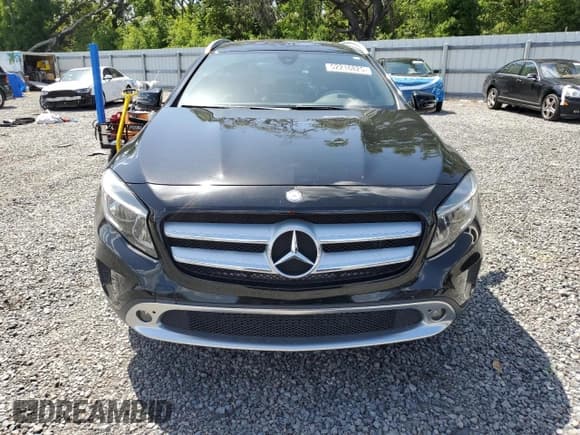 ✅ 2017 Mercedes-Benz GLA 250 • VIN: WDCTG4EB5HJ355997 • Lot: 52216825. Wystawiony na Copart z przebiegiem 91 014 mil. Bezpłatny archiwum sprzedaży aukcyjnych z USA i szczegółowy raport historii pojazdu na DreamBid. Zdjęcie 5.