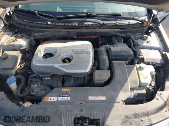 ✅ 2017 Hyundai Sonata SE • VIN: KMHE24L1XHA056864 • Lot: 43520740. Listed on IAAI with 244,524 mi. Free auction sales archive from the USA and detailed vehicle history report at DreamBid. Image 10.