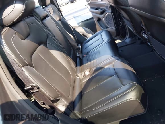 ✅ 2022 Jeep Grand Cherokee • VIN: 1C4RJYB67N8716360 • Lot: 42464479. Listed on IAAI with 17,208 mi. Free auction sales archive from the USA and detailed vehicle history report at DreamBid. Image 8.