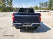 ✅ 2021 Chevrolet Silverado 1500 RST • VIN: 3GCUYEED1MG129918 • Lot: 70955564. Wystawiony na Copart z przebiegiem 19 070 mil. Bezpłatny archiwum sprzedaży aukcyjnych z USA i szczegółowy raport historii pojazdu na DreamBid. Zdjęcie 6.