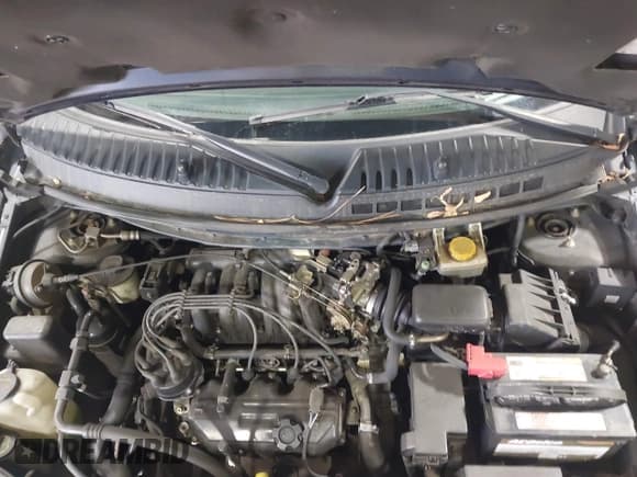 ✅ 2001 Nissan Quest GLE • VIN: 4N2ZN17TX1D804294 • Lot: 41732856. Wystawiony na IAAI z przebiegiem 95 896 mil. Bezpłatny archiwum sprzedaży aukcyjnych z USA i szczegółowy raport historii pojazdu na DreamBid. Zdjęcie 10.