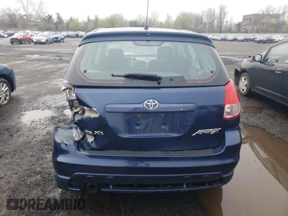 ✅ 2004 Toyota Matrix Std • VIN: 2T1LR38E04C275464 • Lot: 66707215. Wystawiony na Copart z przebiegiem 201 283 mil. Bezpłatny archiwum sprzedaży aukcyjnych z USA i szczegółowy raport historii pojazdu na DreamBid. Zdjęcie 6.