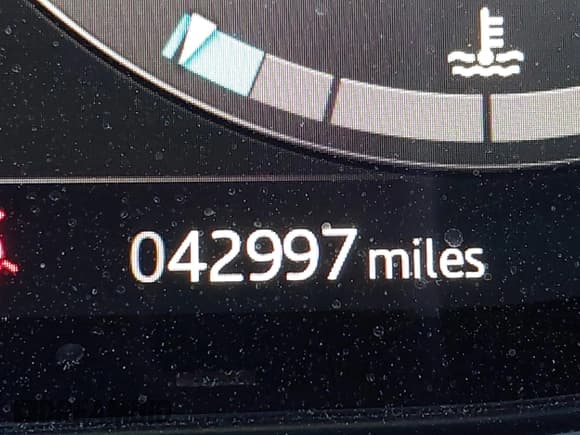 ✅ 2023 Land Rover Range Rover Sport SE • VIN: SAL1P9EU2PA109346 • Lot: 42637902. Wystawiony na IAAI z przebiegiem 42 997 mil. Bezpłatny archiwum sprzedaży aukcyjnych z USA i szczegółowy raport historii pojazdu na DreamBid. Zdjęcie 15.