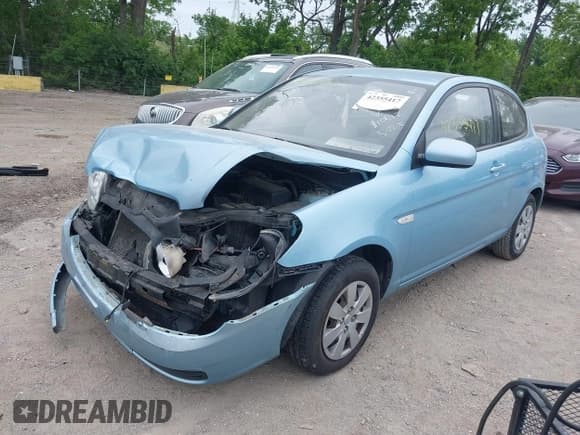 ✅ 2010 Hyundai Accent GS • VIN: KMHCM3ACXAU164583 • Лот: 42355417. Опубликован ранее на IAAI с пробегом 224 504 миль. Бесплатный доступ к архиву аукционных продаж из США и подробный отчёт об истории автомобиля на DreamBid. Изображение 17.