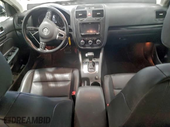 ✅ 2010 Volkswagen Jetta TDI • VIN: 3VWRL7AJ7AM159219 • Lot: 94960435. Listed on Copart with 154,986 mi. Free auction sales archive from the USA and detailed vehicle history report at DreamBid. Image 8.