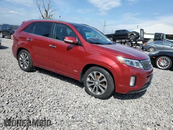 ✅ 2015 Kia Sorento SX Limited • VIN: 5XYKWDA79FG562881 • Лот: 68859095. Опубликован ранее на Copart с пробегом 121 622 миль. Бесплатный доступ к архиву аукционных продаж из США и подробный отчёт об истории автомобиля на DreamBid. Изображение 4.