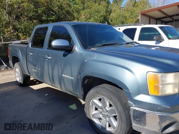 ✅ 2013 GMC Sierra 1500 SLE • VIN: 3GTP2VE7XDG165809 • Лот: 43502534. Опубликован ранее на IAAI с пробегом 205 496 миль. Бесплатный доступ к архиву аукционных продаж из США и подробный отчёт об истории автомобиля на DreamBid. Изображение 13.