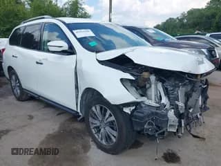 ✅ 2019 Nissan Pathfinder SV • VIN: 5N1DR2MN1KC604257 • Лот: 42911660. Опубликован ранее на IAAI с пробегом 150 659 миль. Бесплатный доступ к архиву аукционных продаж из США и подробный отчёт об истории автомобиля на DreamBid. Изображение 1.