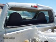 ✅ 1999 Ford F-250 XL • VIN: 1FTNF20L3XEC76809 • Лот: 40153294. Опубликован ранее на IAAI с пробегом 457 050 миль. Бесплатный доступ к архиву аукционных продаж из США и подробный отчёт об истории автомобиля на DreamBid. Изображение 13.