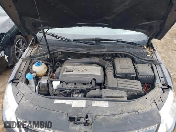 ✅ 2012 Volkswagen CC Sport • VIN: WVWMN7AN4CE512888 • Lot: 42353410. Listed on IAAI with 100,151 mi. Free auction sales archive from the USA and detailed vehicle history report at DreamBid. Image 10.