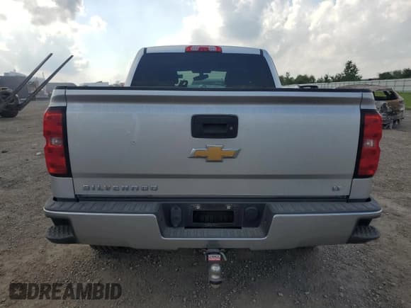 ✅ 2018 Chevrolet Silverado 1500 LT • VIN: 3GCPCREC5JG375778 • Лот: 72532784. Опубликован ранее на Copart с пробегом 97 534 миль. Бесплатный доступ к архиву аукционных продаж из США и подробный отчёт об истории автомобиля на DreamBid. Изображение 6.