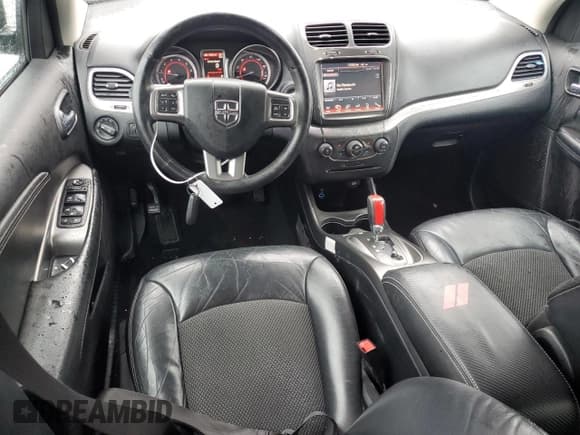 ✅ 2017 Dodge Journey Crossroad Plus • VIN: 3C4PDDGG9HT566735 • Lot: 82717585. Listed on Copart with 174,914 mi. Free auction sales archive from the USA and detailed vehicle history report at DreamBid. Image 8.