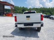 ✅ 2015 Chevrolet Silverado 2500HD Work Truck • VIN: 1GC0CUEG0FZ502953 • Lot: 42425034. Wystawiony na IAAI z przebiegiem Nie podano. Bezpłatny archiwum sprzedaży aukcyjnych z USA i szczegółowy raport historii pojazdu na DreamBid. Zdjęcie 16.