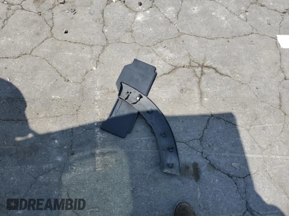 ✅ 2023 Ford Bronco Sport Outer Banks • VIN: 3FMCR9C60PRE04381 • Лот: 69140375. Опубликован ранее на Copart с пробегом 42 623 миль. Бесплатный доступ к архиву аукционных продаж из США и подробный отчёт об истории автомобиля на DreamBid. Изображение 12.