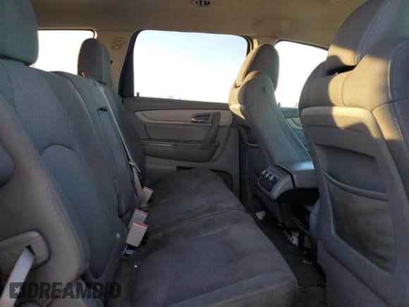 ✅ 2017 Chevrolet Traverse LS • VIN: 1GNKRFKD5HJ329372 • Lot: 91966935. Wystawiony na Copart z przebiegiem 176 613 mil. Bezpłatny archiwum sprzedaży aukcyjnych z USA i szczegółowy raport historii pojazdu na DreamBid. Zdjęcie 11.