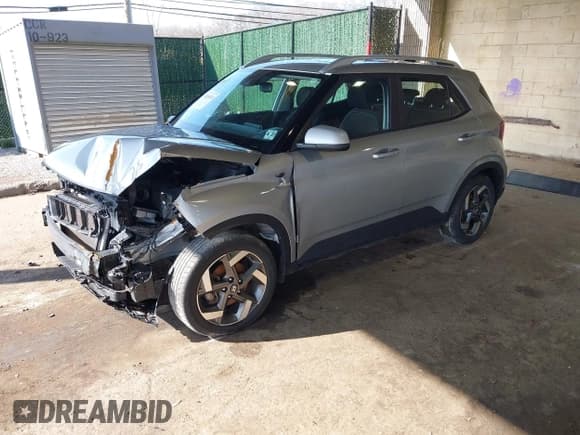 ✅ 2022 Hyundai Venue Limited • VIN: KMHRC8A37NU199579 • Lot: 41886674. Listed on IAAI with 36,484 mi. Free auction sales archive from the USA and detailed vehicle history report at DreamBid. Image 2.