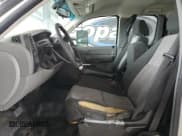 ✅ 2008 Chevrolet Silverado 1500 • VIN: 1GBHC39K68E155784 • Lot: 80299955. Wystawiony na Copart z przebiegiem 264 295 mil. Bezpłatny archiwum sprzedaży aukcyjnych z USA i szczegółowy raport historii pojazdu na DreamBid. Zdjęcie 7.