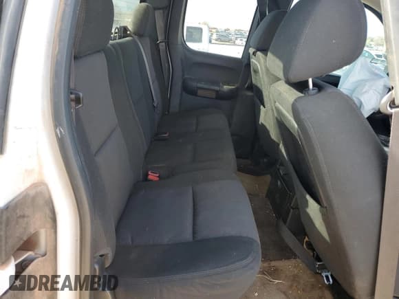 ✅ 2013 Chevrolet Silverado 2500HD LT • VIN: 1GC2CXCG5DZ243953 • Lot: 84296934. Wystawiony na Copart z przebiegiem Nie podano. Bezpłatny archiwum sprzedaży aukcyjnych z USA i szczegółowy raport historii pojazdu na DreamBid. Zdjęcie 10.