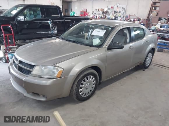 ✅ 2009 Dodge Avenger SE • VIN: 1B3LC46B09N526151 • Lot: 41888715. Wystawiony na IAAI z przebiegiem 230 566 mil. Bezpłatny archiwum sprzedaży aukcyjnych z USA i szczegółowy raport historii pojazdu na DreamBid. Zdjęcie 17.