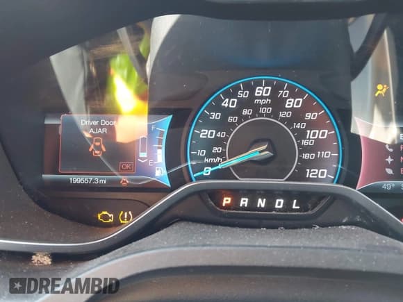 ✅ 2013 Ford C-Max SEL • VIN: 1FADP5CU9DL556875 • Lot: 41976730. Wystawiony na IAAI z przebiegiem 199 557 mil. Bezpłatny archiwum sprzedaży aukcyjnych z USA i szczegółowy raport historii pojazdu na DreamBid. Zdjęcie 7.