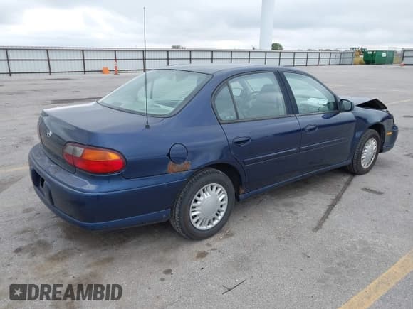 ✅ 2000 Chevrolet Malibu • VIN: 1G1ND52J4Y6291469 • Lot: 43268089. Listed on IAAI with 111,984 mi. Free auction sales archive from the USA and detailed vehicle history report at DreamBid. Image 4.