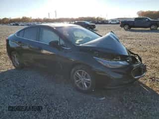 ✅ 2017 Chevrolet Cruze LT • VIN: 1G1BE5SM3H7179248 • Лот: 69470152. Размещён на Copart с пробегом Не указан миль. Получите бесплатный доступ к архиву аукционных продаж из США и посмотрите подробный отчёт об истории автомобиля на DreamBid. Изображение 4.