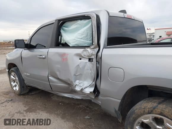 ✅ 2021 Ram 1500 Big Horn • VIN: 1C6SRFFT3MN796441 • Lot: 41318474. Listed on IAAI with 49,523 mi. Free auction sales archive from the USA and detailed vehicle history report at DreamBid. Image 6.