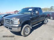 ✅ 2005 Ford F-250 XL • VIN: 1FTSX21595EB51715 • Лот: 42002335. Опубликован ранее на IAAI с пробегом 101 833 миль. Бесплатный доступ к архиву аукционных продаж из США и подробный отчёт об истории автомобиля на DreamBid. Изображение 2.