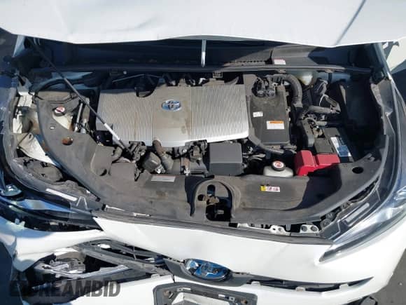 2020 Toyota Prius LE with VIN JTDL9RFU7L3015647, listed as a IAAI auction lot 43500977 with 55,174 mi miles and . Bid and sale history available at DreamBid. Image 10.