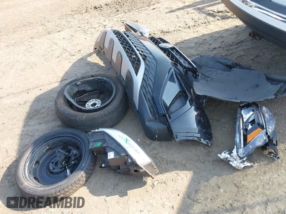 ✅ 2024 Volkswagen Taos S • VIN: 3VV8X7B23RM113989 • Lot: 42471382. Wystawiony na IAAI z przebiegiem 7 563 mil. Bezpłatny archiwum sprzedaży aukcyjnych z USA i szczegółowy raport historii pojazdu na DreamBid. Zdjęcie 12.