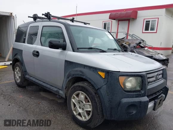 ✅ 2007 Honda Element LX • VIN: 5J6YH17377L015471 • Lot: 41725815. Listed on IAAI with 218,931 mi. Free auction sales archive from the USA and detailed vehicle history report at DreamBid. Image 1.
