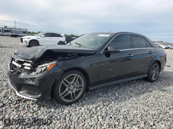 ✅ 2014 Mercedes-Benz E 550 Sport • VIN: WDDHF9BB1EA790226 • Lot: 81372455. Wystawiony na Copart z przebiegiem 100 461 mil. Bezpłatny archiwum sprzedaży aukcyjnych z USA i szczegółowy raport historii pojazdu na DreamBid. Zdjęcie 1.