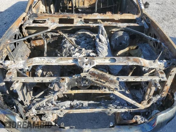 ✅ 2018 Chevrolet Silverado 1500 LTZ • VIN: 1GCRCSEC4JZ332355 • Лот: 74310324. Опубликован ранее на Copart с пробегом Не указан. Бесплатный доступ к архиву аукционных продаж из США и подробный отчёт об истории автомобиля на DreamBid. Изображение 11.