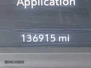 ✅ 2019 Chevrolet Silverado 1500 LT Trail Boss • VIN: 3GCPYFED4KG297004 • Lot: 42984504. Wystawiony na IAAI z przebiegiem 136 915 mil. Bezpłatny archiwum sprzedaży aukcyjnych z USA i szczegółowy raport historii pojazdu na DreamBid. Zdjęcie 15.