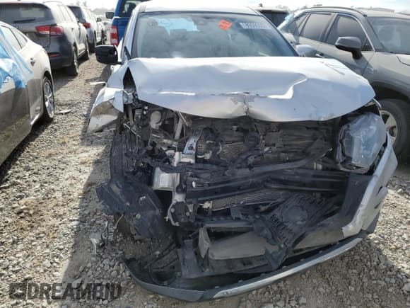 ✅ 2019 Nissan Rogue S • VIN: KNMAT2MV5KP519682 • Lot: 83593694. Wystawiony na Copart z przebiegiem 79 835 mil. Bezpłatny archiwum sprzedaży aukcyjnych z USA i szczegółowy raport historii pojazdu na DreamBid. Zdjęcie 5.