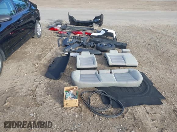 ✅ 2017 Hyundai Elantra SE • VIN: 5NPD74LF0HH088163 • Лот: 43509234. Опубликован ранее на IAAI с пробегом 108 797 миль. Бесплатный доступ к архиву аукционных продаж из США и подробный отчёт об истории автомобиля на DreamBid. Изображение 12.