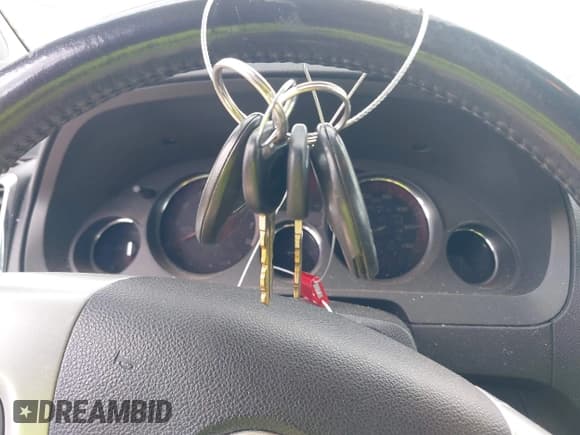 ✅ 2011 GMC Acadia SLT2 • VIN: 1GKKRSED3BJ207179 • Lot: 42990655. Listed on IAAI with 155,015 mi. Free auction sales archive from the USA and detailed vehicle history report at DreamBid. Image 11.