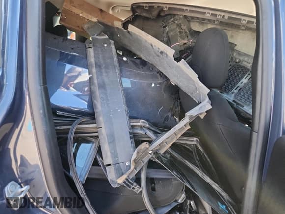 ✅ 2021 Jeep Renegade Freedom • VIN: ZACNJDAB8MPN16386 • Lot: 70880685. Wystawiony na Copart z przebiegiem 78 963 mil. Bezpłatny archiwum sprzedaży aukcyjnych z USA i szczegółowy raport historii pojazdu na DreamBid. Zdjęcie 11.