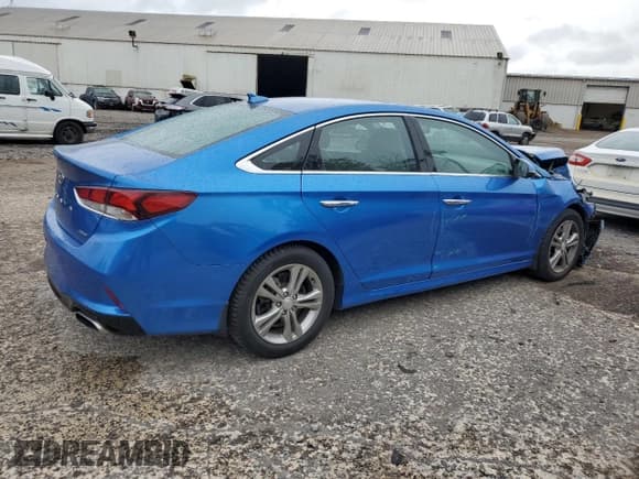 ✅ 2018 Hyundai Sonata Limited • VIN: 5NPE34AF2JH608534 • Лот: 80542655. Опубликован ранее на Copart с пробегом 75 303 миль. Бесплатный доступ к архиву аукционных продаж из США и подробный отчёт об истории автомобиля на DreamBid. Изображение 3.