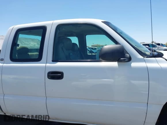 ✅ 2001 Chevrolet Silverado 1500 LS • VIN: 1GCEK19T21E118395 • Лот: 42276925. Опубликован ранее на IAAI с пробегом 220 451 миль. Бесплатный доступ к архиву аукционных продаж из США и подробный отчёт об истории автомобиля на DreamBid. Изображение 13.