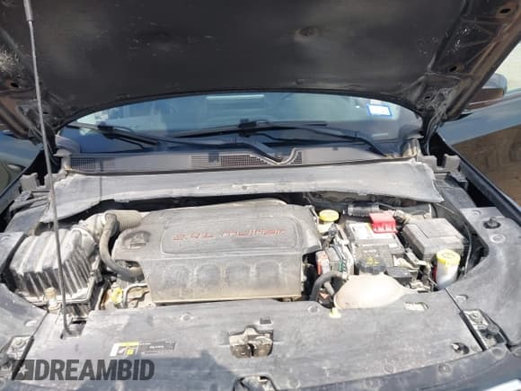 ✅ 2022 Jeep Compass Limited • VIN: 3C4NJDCB8NT195573 • Lot: 42093179. Listed on IAAI with 52,768 mi. Free auction sales archive from the USA and detailed vehicle history report at DreamBid. Image 10.