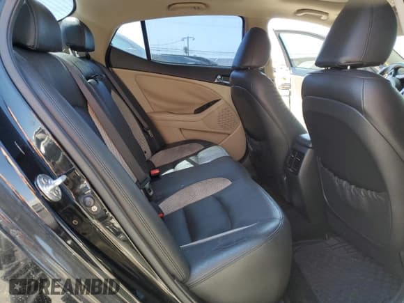 ✅ 2012 Kia Optima Hybrid • VIN: KNAGM4AD5C5031406 • Лот: 81160925. Опубликован ранее на Copart с пробегом 151 645 миль. Бесплатный доступ к архиву аукционных продаж из США и подробный отчёт об истории автомобиля на DreamBid. Изображение 10.